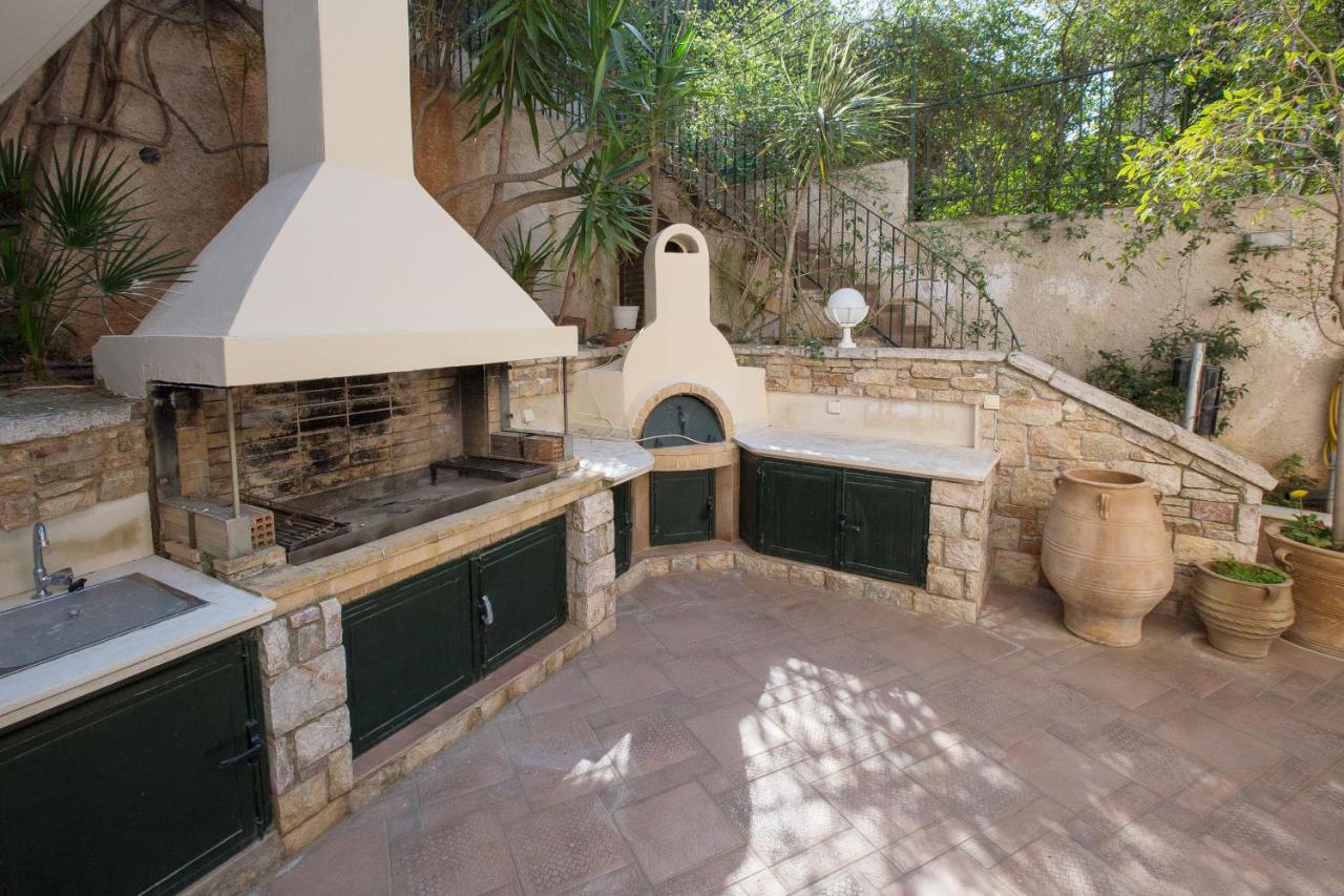 Exceptional Villa In Voula Near The Sea Атина Екстериор снимка